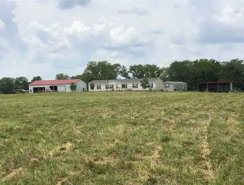 234 elm, Wheatland, Missouri 65779, 4 Bedrooms Bedrooms, ,2 BathroomsBathrooms,Farm,Sold,elm,5017