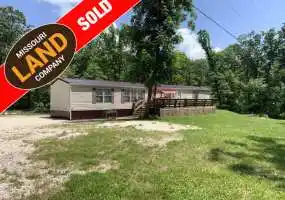 9308 Peter Pan Drive, Versailles, Missouri 65084, 3 Bedrooms Bedrooms, ,2 BathroomsBathrooms,House with Acreage,Sold,Peter Pan Drive,5459 9308 Peter Pan Drive, Versailles, Missouri 65084, 3 Bedrooms Bedrooms, ,2 BathroomsBathrooms,House with Acreage,Sold,Peter Pan Drive,5459