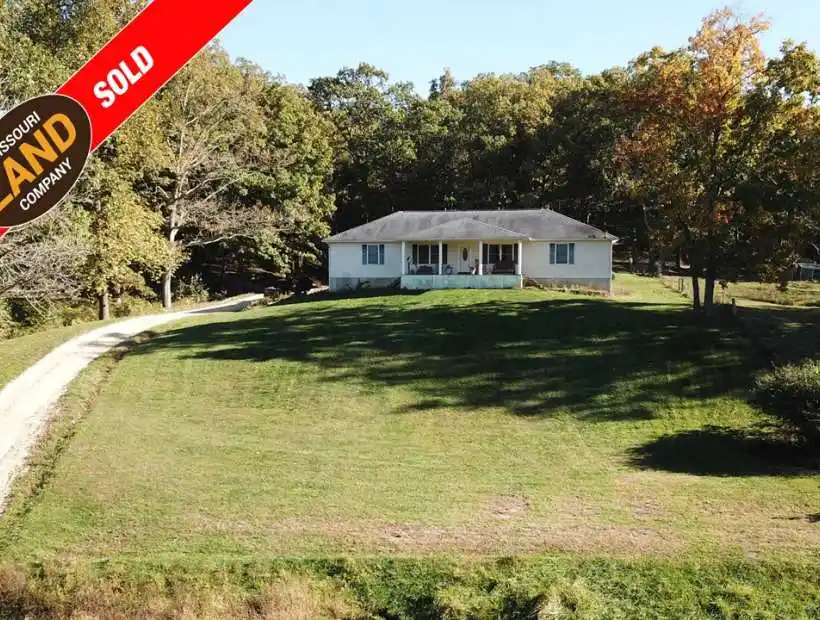 1128 County Road 942, Boss, Missouri 65440, 3 Bedrooms Bedrooms, ,3 BathroomsBathrooms,Farm,Sold,County Road 942,5487