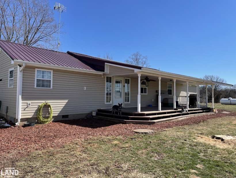 14108 Buttons Rd., Stover, Missouri 65078, 3 Bedrooms Bedrooms, ,2 BathroomsBathrooms,House with Acreage,Active,Buttons Rd.,5601