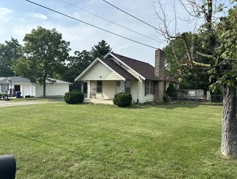 200 Red bud, Dixon, Missouri 65459, 2 Bedrooms Bedrooms, ,1 BathroomBathrooms,House,Sold,Red bud,5823