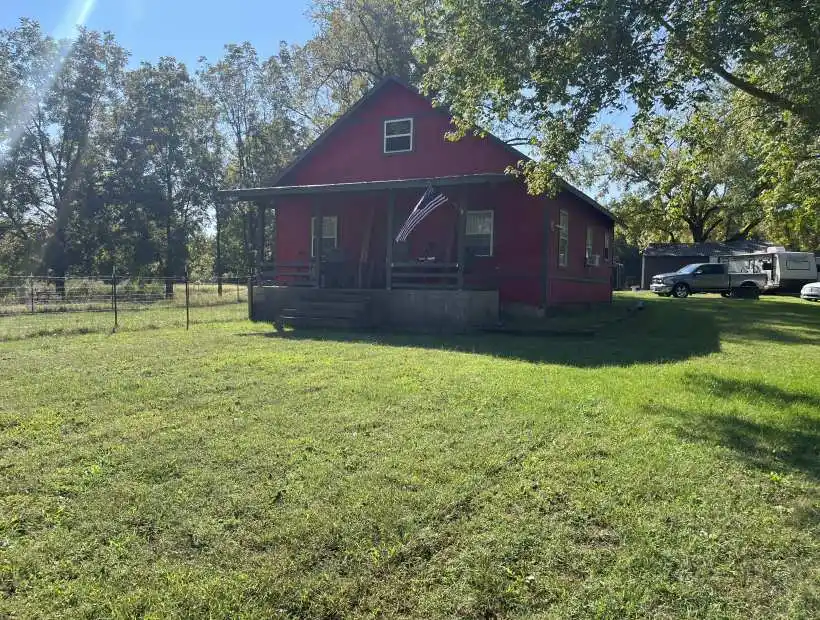 1690 Hummingbird Ln., Norwood, Missouri 65717, 2 Bedrooms Bedrooms, ,1 BathroomBathrooms,Hobby Farm,Inactive,Hummingbird Ln.,5849