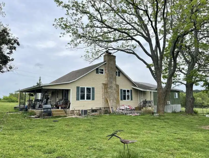 2776 Bells Road, Summersville, Missouri 65571, 4 Bedrooms Bedrooms, ,1 BathroomBathrooms,Hobby Farm,Sold,Bells Road,5945