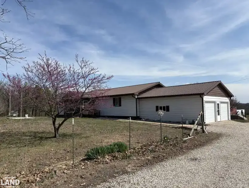 27251 Bloomfield Lane, Richland, Missouri 65556, 3 Bedrooms Bedrooms, 0 ,2 BathroomsBathrooms,House with Acreage,Sold,Bloomfield Lane,0,6051