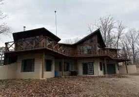 2415 High Point Road, Raymondville, Missouri 65542, 2 Bedrooms Bedrooms, ,2 BathroomsBathrooms,House with Acreage,Sold,High Point Road,6058