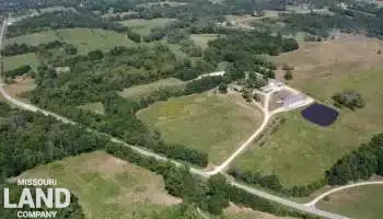 10556 NE Highway E, Windsor, Missouri 65360, 6 Bedrooms Bedrooms, 0 ,3 BathroomsBathrooms,House with Acreage,Active,NE Highway E,0,6142