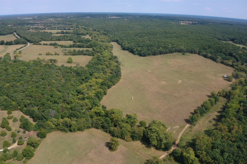 Edwards Mo 86 Acre Farm with Creek and Pasture