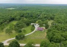 19543 Five Bridges Ave, Cole Camp, Missouri 65325, 3 Bedrooms Bedrooms, 0 ,3 BathroomsBathrooms,Hobby Farm,Active,Five Bridges Ave ,0,6254