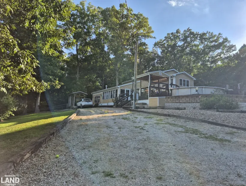26926 Swan Dr, Versailles, Missouri 65084, 2 Bedrooms Bedrooms, 0 ,2 BathroomsBathrooms,House with Acreage,Active,Swan Dr,0,6319